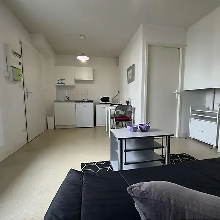 Apartamento Rdc A La Rochelle, Pres De La Gare Et Commerces, Parking Prive - Fr-1-246-489 La Rochelle (Charente-Maritime)